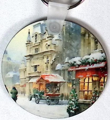 Chirstmas Market Round Key Chin