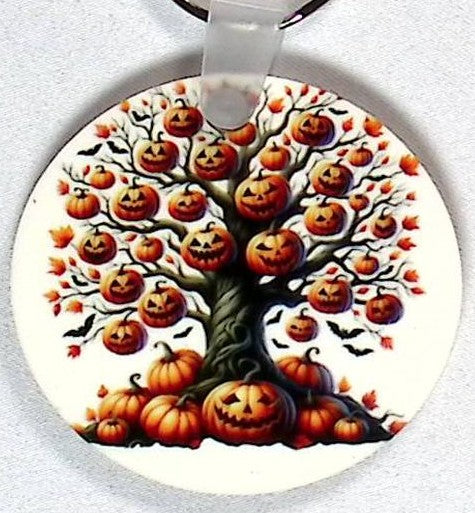Pumpkin Tree Rund Key Chain