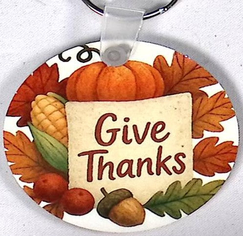 Give Thanks Round Key Chain